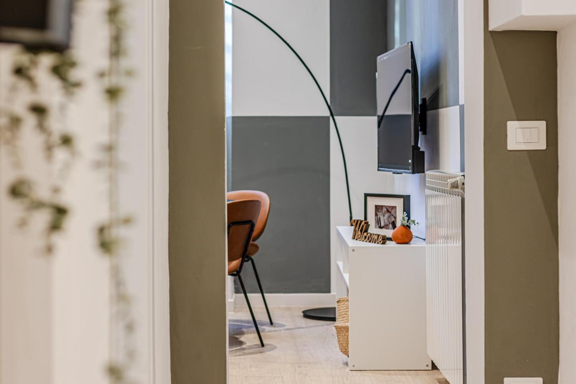 Discover Apartment Livorno Bagian luar foto