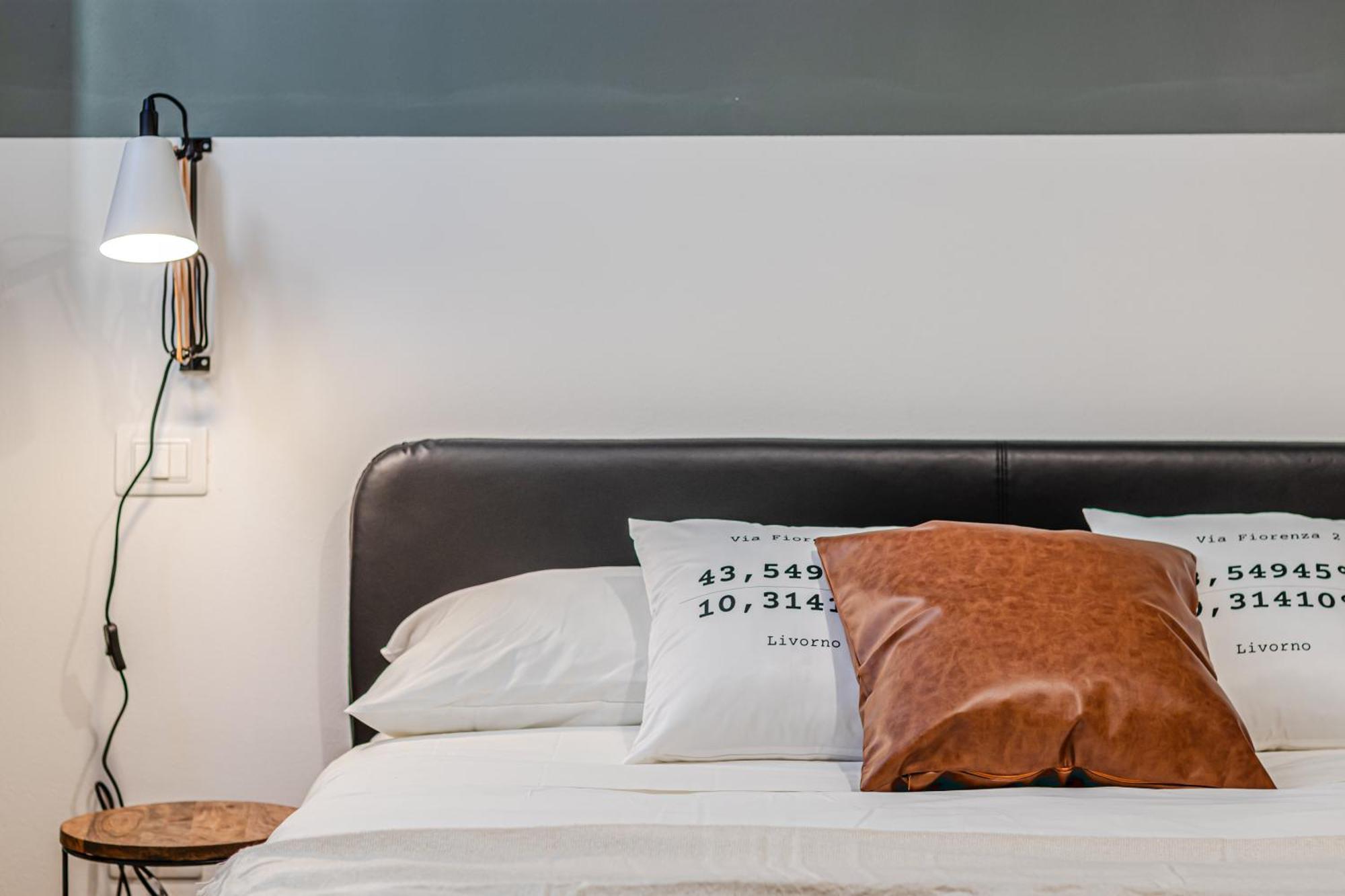 Discover Apartment Livorno Bagian luar foto