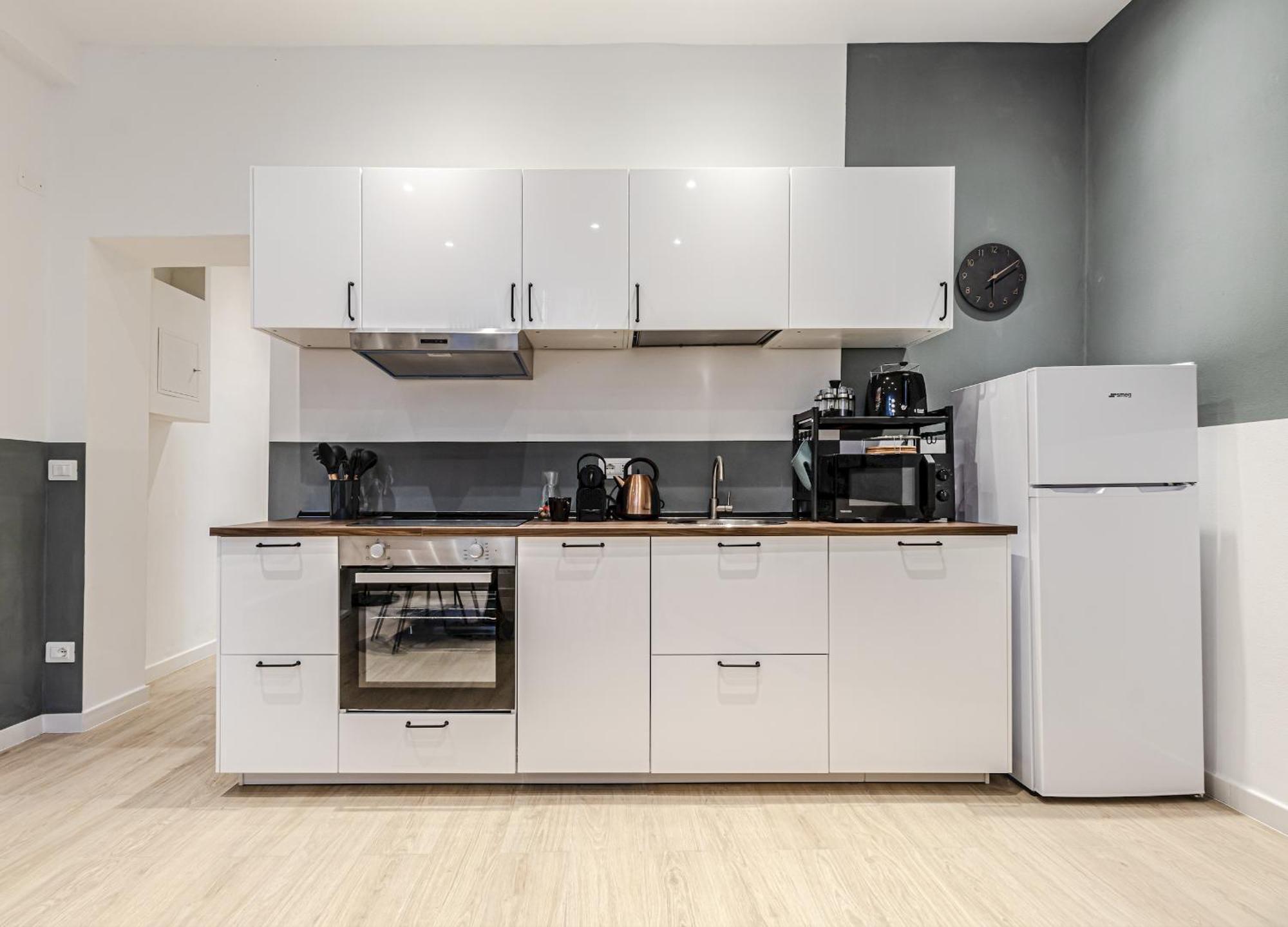 Discover Apartment Livorno Bagian luar foto